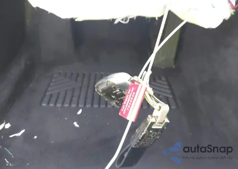 2017 Mercedes-Benz E 300 300 z USA, uszkodzony, nr VIN WDDZF4JB8HA037189